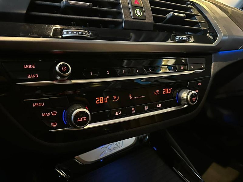 BMW X3 XDRIVE 30e Turbo Aut (HÃ­brido) 2021/2021 CONCEPT MOTORS PASSO FUNDO / Carros no Vale
