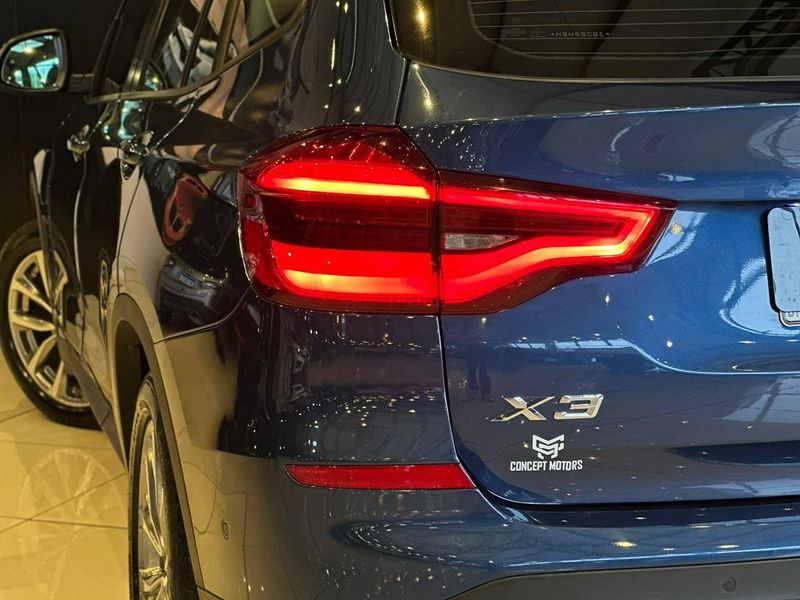 BMW X3 XDRIVE 30e Turbo Aut (HÃ­brido) 2021/2021 CONCEPT MOTORS PASSO FUNDO / Carros no Vale