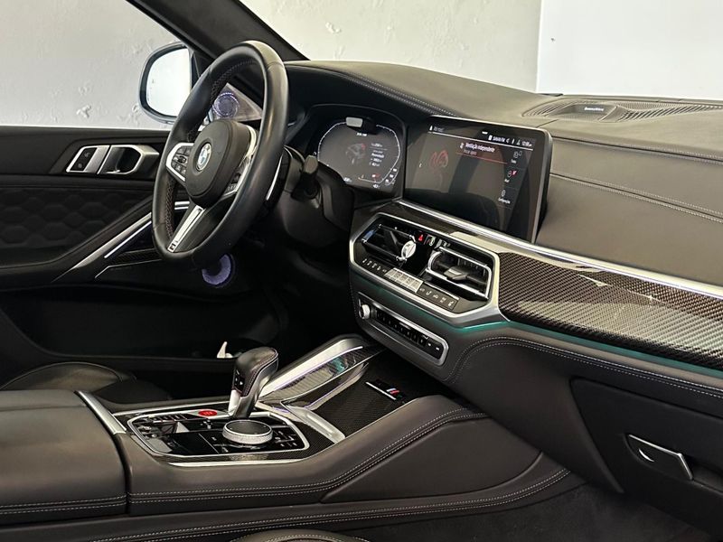 BMW X6 M Competition 4.4 V8 BI-TB 625CV Aut. 2022/2023 CONCEPT MOTORS PASSO FUNDO / Carros no Vale BMW X6 M Competition 4.4 V8 BI-TB 625CV Aut. 2022/2023 CONCEPT MOTORS PASSO FUNDO / Carros no Vale