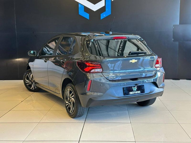 Chevrolet Onix HATCH LT 1.0 12V TB Flex 5p Aut. 2023/2024 CONCEPT MOTORS PASSO FUNDO / Carros no Vale