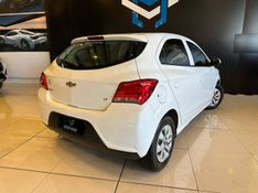 Chevrolet Onix HATCH LT 1.0 8V FlexPower 5p Mec. 2019/2019 CONCEPT MOTORS PASSO FUNDO / Carros no Vale