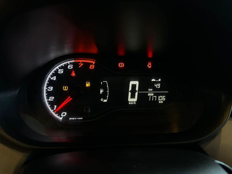 Chevrolet Onix HATCH LT 1.0 8V FlexPower 5p Mec. 2019/2019 CONCEPT MOTORS PASSO FUNDO / Carros no Vale