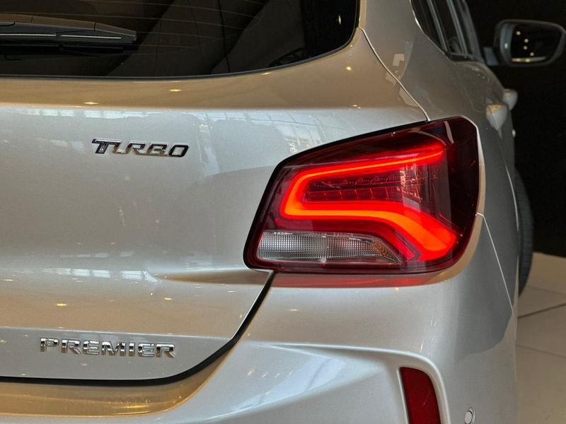 Chevrolet Onix HATCH PREM 1.0 12V TB Flex 5p Aut. 2022/2022 CONCEPT MOTORS PASSO FUNDO / Carros no Vale