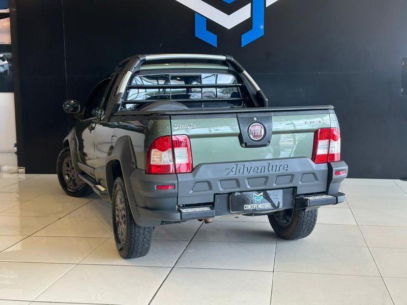 Fiat Strada Adventure 1.8/ 1.8 LOCKER Flex CE 2011/2011 CONCEPT MOTORS PASSO FUNDO / Carros no Vale