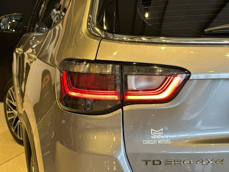 Jeep Compass LIMITED TD 350 2.0 4×4 Die Aut. 2021/2022 CONCEPT MOTORS PASSO FUNDO / Carros no Vale