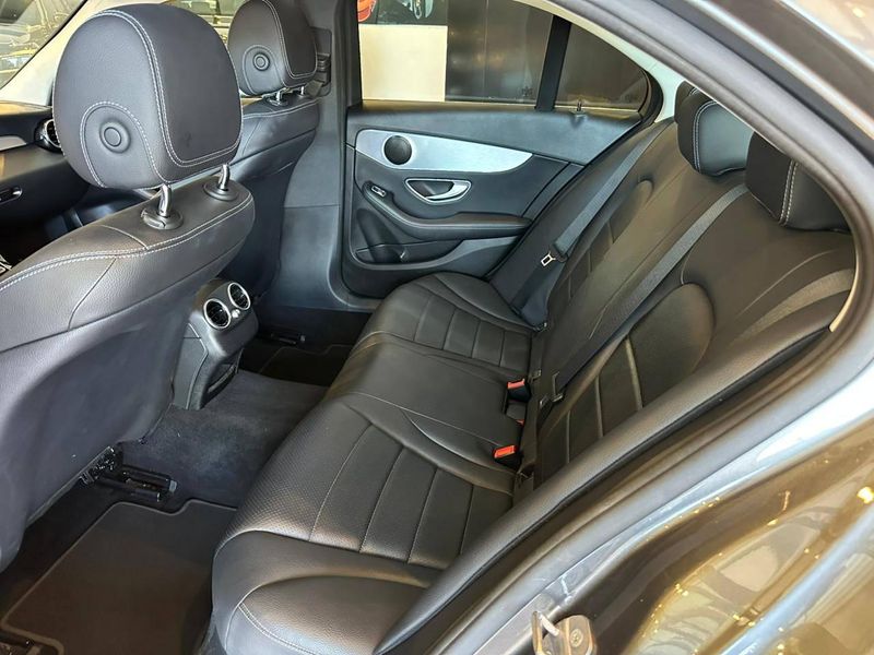 Mercedes-Benz C-180 CGI Avant 1.6/1.6 FlexTB 16V Aut. 2018/2019 CONCEPT MOTORS PASSO FUNDO / Carros no Vale