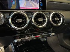 Mercedes-Benz Classe A A 250 2.0 TB Sport Aut. 2018/2019 CONCEPT MOTORS PASSO FUNDO / Carros no Vale