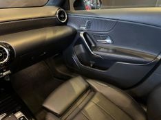 Mercedes-Benz Classe A A 250 2.0 TB Sport Aut. 2018/2019 CONCEPT MOTORS PASSO FUNDO / Carros no Vale