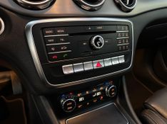 Mercedes-Benz Gla 200 Enduro 1.6 TB 16V Flex Aut. 2018/2019 CONCEPT MOTORS PASSO FUNDO / Carros no Vale