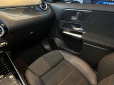 Mercedes-Benz GLA 35 AMG 4MATIC 2.0 Turbo Aut. 2022/2023 CONCEPT MOTORS PASSO FUNDO / Carros no Vale