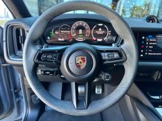 Porsche Cayenne S Coupe 3.0 V6 353cv (HÃbrido) 2024/2024 CONCEPT MOTORS PASSO FUNDO / Carros no Vale