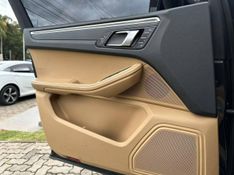 Porsche Macan 2.0 Turbo 2018/2018 CONCEPT MOTORS PASSO FUNDO / Carros no Vale