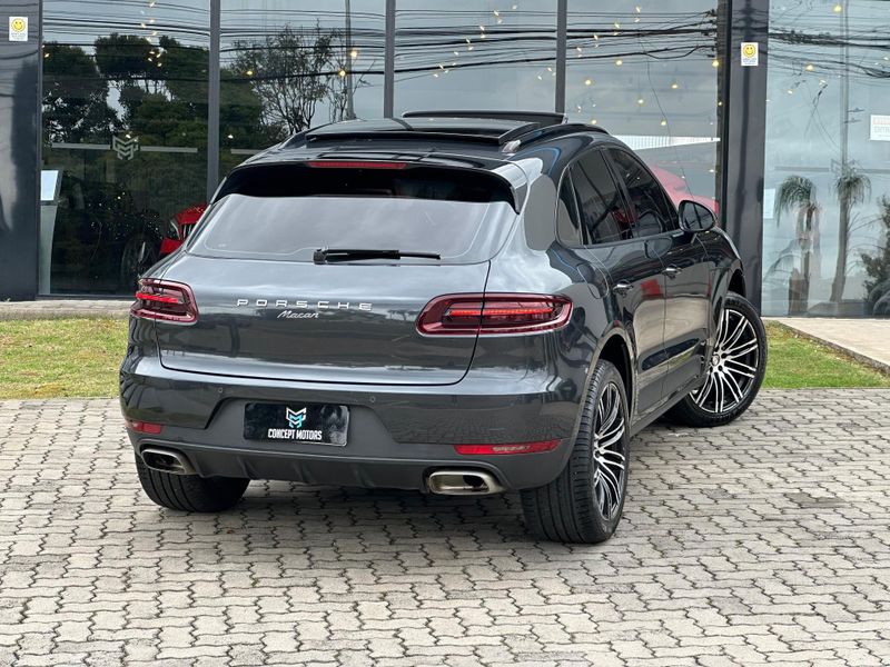 Porsche Macan 2.0 Turbo 2018/2018 CONCEPT MOTORS PASSO FUNDO / Carros no Vale