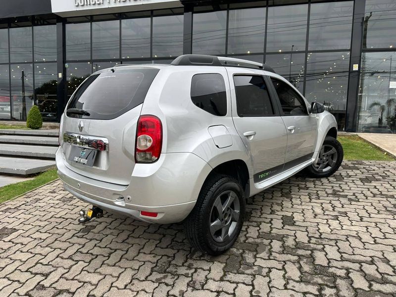Renault Duster Dynamique 1.6 Flex 16V Mec. 2013/2014 CONCEPT MOTORS PASSO FUNDO / Carros no Vale Renault Duster Dynamique 1.6 Flex 16V Mec. 2013/2014 CONCEPT MOTORS PASSO FUNDO / Carros no Vale
