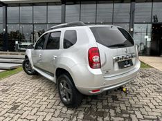 Renault Duster Dynamique 1.6 Flex 16V Mec. 2013/2014 CONCEPT MOTORS PASSO FUNDO / Carros no Vale