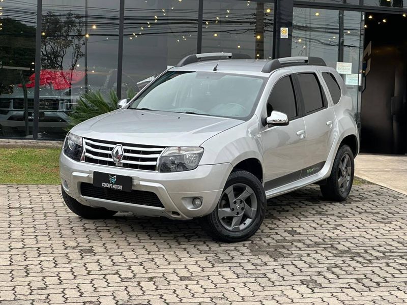 Renault Duster Dynamique 1.6 Flex 16V Mec. 2013/2014 CONCEPT MOTORS PASSO FUNDO / Carros no Vale Renault Duster Dynamique 1.6 Flex 16V Mec. 2013/2014 CONCEPT MOTORS PASSO FUNDO / Carros no Vale