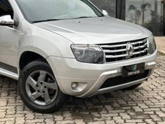 Renault Duster Dynamique 1.6 Flex 16V Mec. 2013/2014 CONCEPT MOTORS PASSO FUNDO / Carros no Vale