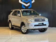 Toyota Hilux SW4 SRV D4-D 4×4 3.0 TDI Dies Aut 2008/2009 CONCEPT MOTORS PASSO FUNDO / Carros no Vale
