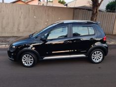 Volkswagen Fox TRACK 1.0 Flex 12V 5p 2017/2018 CONCEPT MOTORS PASSO FUNDO / Carros no Vale