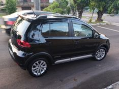 Volkswagen Fox TRACK 1.0 Flex 12V 5p 2017/2018 CONCEPT MOTORS PASSO FUNDO / Carros no Vale