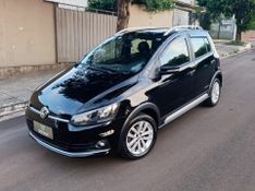 Volkswagen Fox TRACK 1.0 Flex 12V 5p 2017/2018 CONCEPT MOTORS PASSO FUNDO / Carros no Vale
