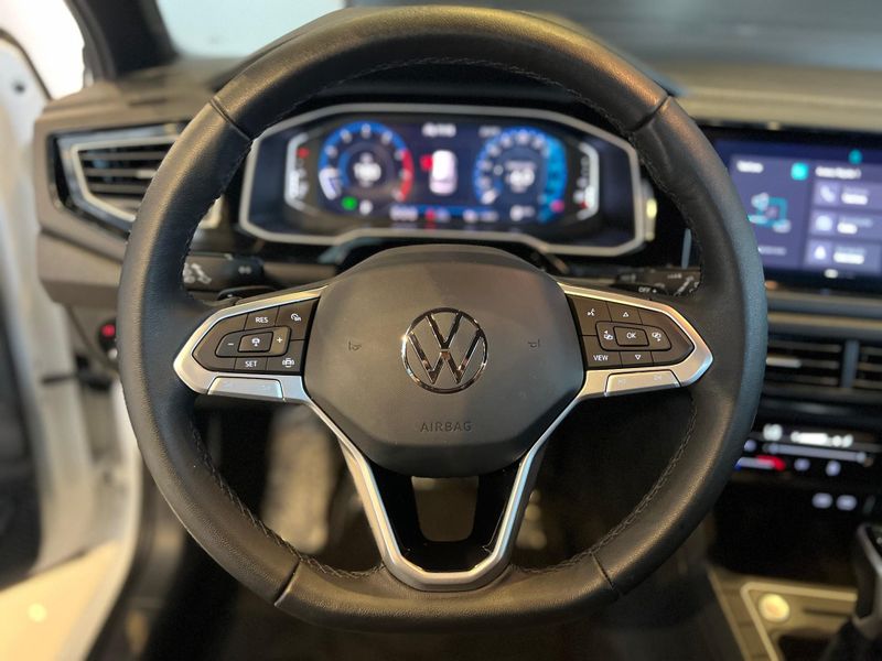 Volkswagen Nivus Highline 1.0 200 TSI Flex Aut. 2022/2023 CONCEPT MOTORS PASSO FUNDO / Carros no Vale