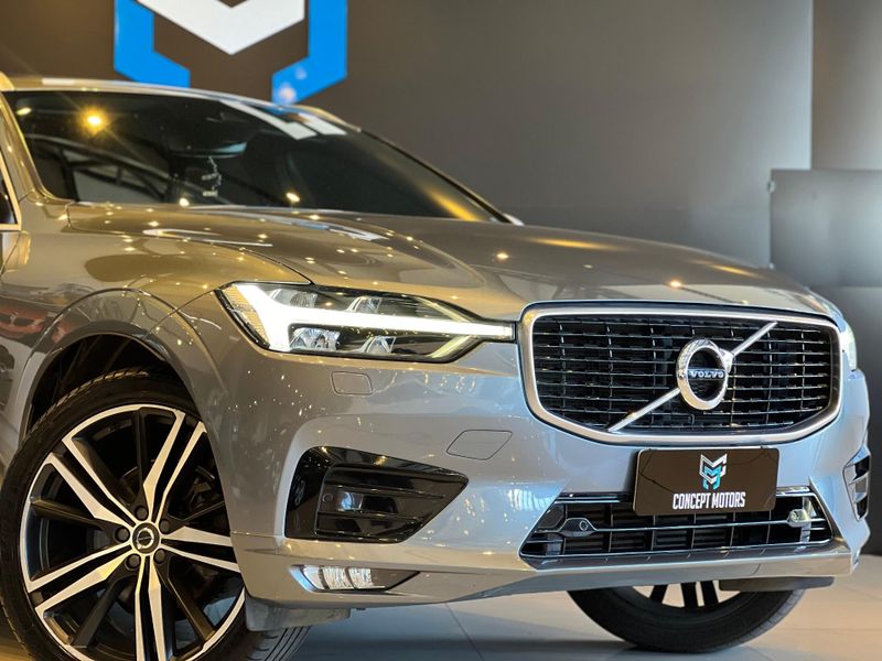 Volvo XC60 T-5 R-DESIGN 2.0 AWD 5p 2018/2018 CONCEPT MOTORS PASSO FUNDO / Carros no Vale