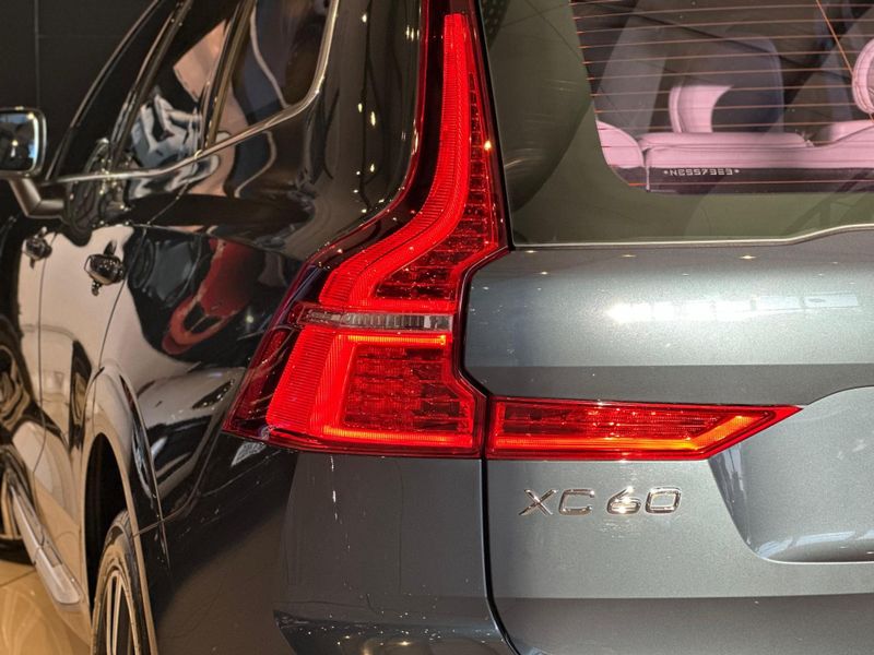 Volvo XC60 T-8 INSCRIPTION 2.0 (HÃbrido) 2021/2022 CONCEPT MOTORS PASSO FUNDO / Carros no Vale Volvo XC60 T-8 INSCRIPTION 2.0 (HÃbrido) 2021/2022 CONCEPT MOTORS PASSO FUNDO / Carros no Vale