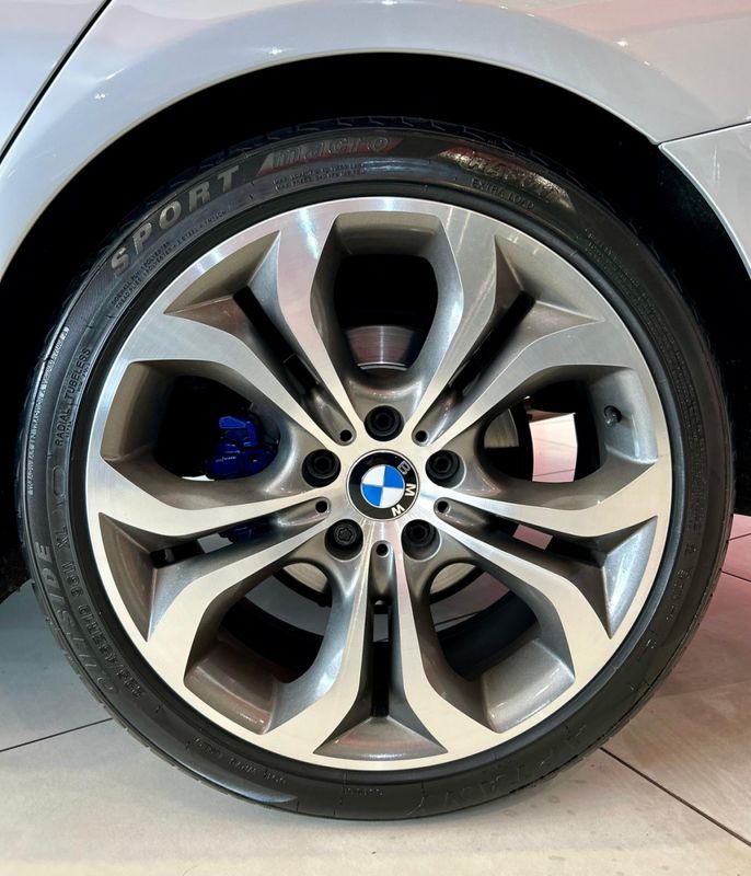 BMW 320iA GT Sport 2.0 Turbo 16V 184cv 2017/2017 PC VEÍCULOS SANTA CRUZ DO SUL / Carros no Vale