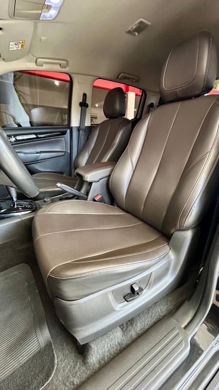 CHEVROLET S10 P-Up H.Country 2.8 4×4 CD Dies 2021/2022 PC VEÍCULOS SANTA CRUZ DO SUL / Carros no Vale CHEVROLET S10 P-Up H.Country 2.8 4×4 CD Dies 2021/2022 PC VEÍCULOS SANTA CRUZ DO SUL / Carros no Vale