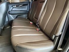 CHEVROLET S10 P-Up H.Country 2.8 4×4 CD Dies 2021/2022 PC VEÍCULOS SANTA CRUZ DO SUL / Carros no Vale