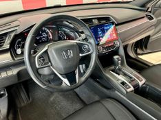 Honda Civic Sedan SPORT 2.0 16V 2016/2017 PC VEÍCULOS SANTA CRUZ DO SUL / Carros no Vale