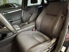 Honda Civic Sedan SPORT 2.0 16V 2016/2017 PC VEÍCULOS SANTA CRUZ DO SUL / Carros no Vale