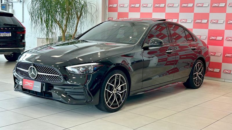 Mercedes-Benz C-300 AMG Line 2.0 TB (Híbrido) 2022/2022 PC VEÍCULOS SANTA CRUZ DO SUL / Carros no Vale