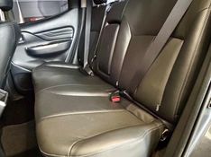 Mitsubishi L200 Triton Sport HPE-S 2.4 CD Dies 2024/2025 PC VEÍCULOS SANTA CRUZ DO SUL / Carros no Vale