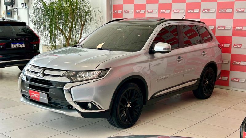 Mitsubishi OUTLANDER 2.0 16V 160cv 2015/2016 PC VEÍCULOS SANTA CRUZ DO SUL / Carros no Vale