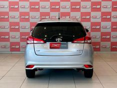 Toyota YARIS XL Plus Con 1.5 16V 2021/2022 PC VEÍCULOS SANTA CRUZ DO SUL / Carros no Vale