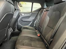 Volvo XC 40 Pure (Elétrico) 2021/2022 PC VEÍCULOS SANTA CRUZ DO SUL / Carros no Vale