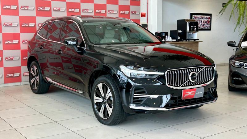 Volvo XC 60 T-8 Plus 2.0 AWD (Híbrido) 2023/2024 PC VEÍCULOS SANTA CRUZ DO SUL / Carros no Vale