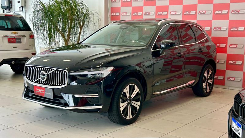 Volvo XC 60 T-8 Plus 2.0 AWD (Híbrido) 2023/2024 PC VEÍCULOS SANTA CRUZ DO SUL / Carros no Vale