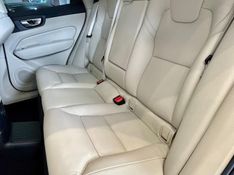 Volvo XC 60 T-8 Plus 2.0 AWD (Híbrido) 2023/2024 PC VEÍCULOS SANTA CRUZ DO SUL / Carros no Vale