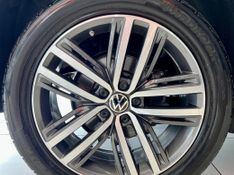 VOLKSWAGEN TIGUAN Allspac R-Line 300 TSI 2.0 2023/2024 PC VEÍCULOS SANTA CRUZ DO SUL / Carros no Vale