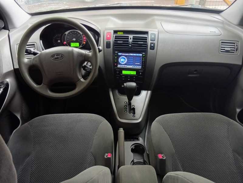 HYUNDAI TUCSON 2.0 GLS 2012/2013 ALTERNATIVA VEÍCULOS LAJEADO / Carros no Vale