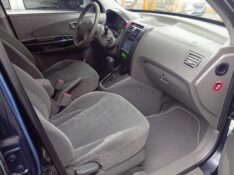 HYUNDAI TUCSON 2.0 GLS 2012/2013 ALTERNATIVA VEÍCULOS LAJEADO / Carros no Vale
