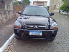 HYUNDAI TUCSON 2.0 GLS 2012/2013 ALTERNATIVA VEÍCULOS LAJEADO / Carros no Vale