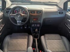 VOLKSWAGEN SPACEFOX 1.6 TREND G2 8V 2013 2012/2013 RICARDO VEÍCULOS TEUTÔNIA / Carros no Vale