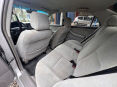 TOYOTA COROLLA XEI 1.8 /2005 MENEGHINI VEÍCULOS ARROIO DO MEIO / Carros no Vale