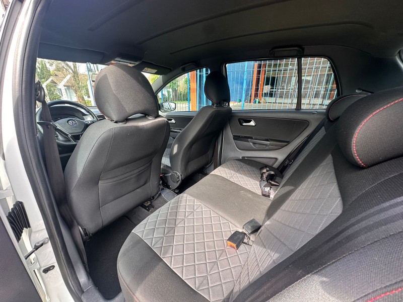 VOLKSWAGEN FOX EXTREME 1.6 /2018 MENEGHINI VEÍCULOS ARROIO DO MEIO / Carros no Vale