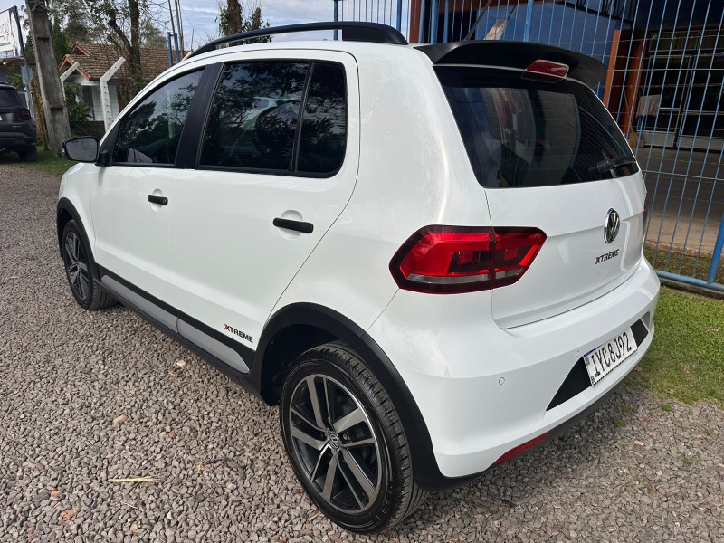 VOLKSWAGEN FOX EXTREME 1.6 /2018 MENEGHINI VEÍCULOS ARROIO DO MEIO / Carros no Vale