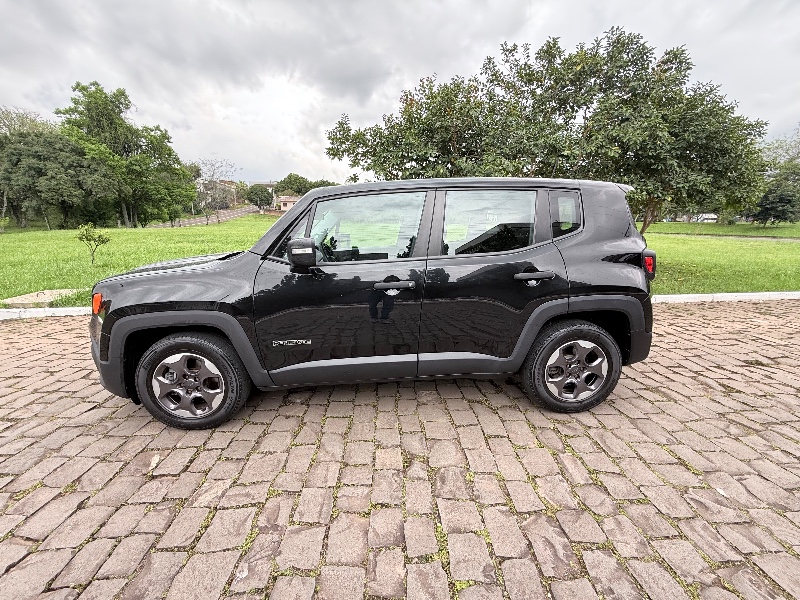 JEEP RENEGADE 1.8 16V FLEX SPORT 4P AUTOMÁTICO 2016/2016 ELY AUTOMÓVEIS LAJEADO / Carros no Vale
